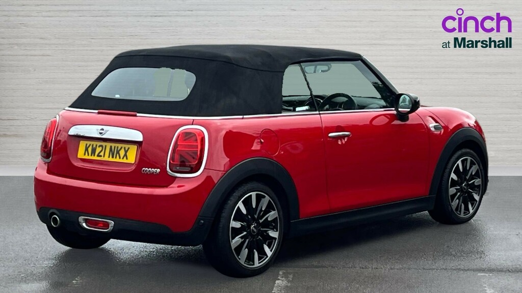 Mini Convertible Convertible 1.5 Cooper Exclusive II Comfort P Red #3