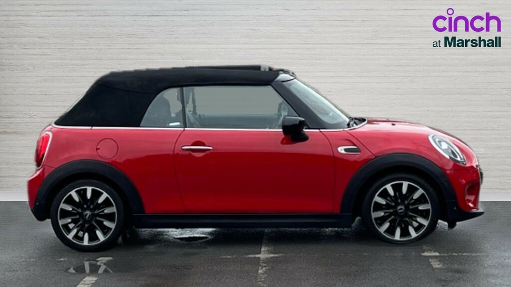 Mini Convertible Convertible 1.5 Cooper Exclusive II Comfort P Red #2