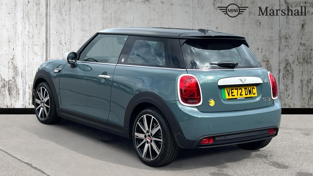 Mini Hatch Hatchback 135Kw Cooper S Multitone Edition 33Kwh 3 Green #2