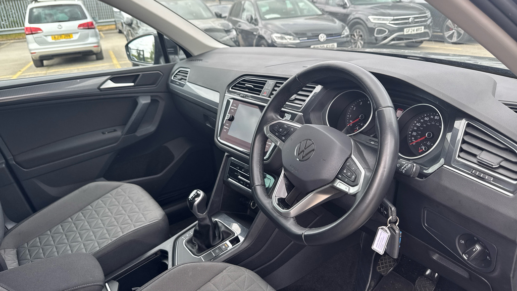 Volkswagen Tiguan Tiguan 1.5 Tsi 150 Life Grey #6