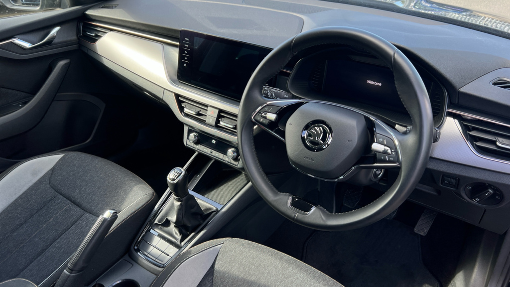 Skoda Kamiq Kamiq 1.5 Tsi Se GD23ZYO Black #6