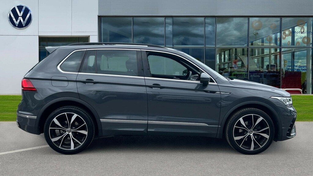 Volkswagen Tiguan Tiguan 1.5 Tsi 150 R-line Dsg VO23TYP Grey #4