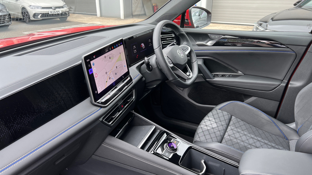 Volkswagen Tiguan Tiguan 1.5 Tsi 272 Ehybrid R-line Dsg KR25PHU Red #2