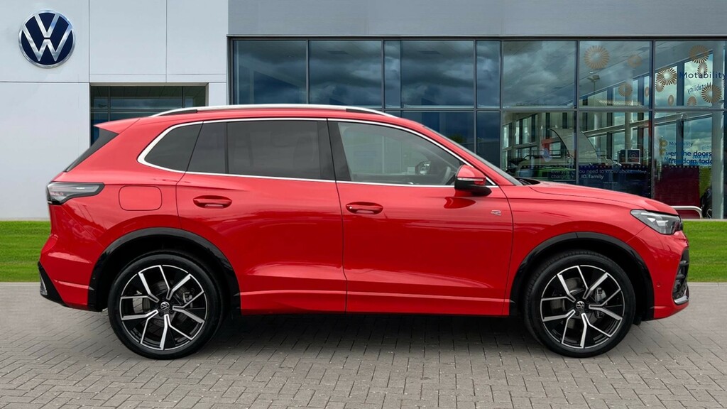 Volkswagen Tiguan Tiguan 1.5 Tsi 272 Ehybrid R-line Dsg KR25PHU Red #4