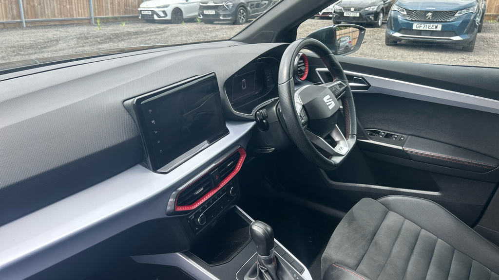 Seat Arona Arona 1.0 Tsi 110 Fr Sport Dsg EJ22KVC Black #2