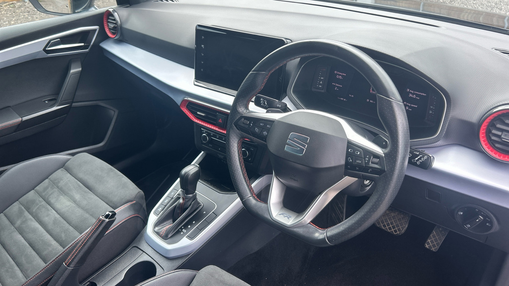 Seat Arona Arona 1.0 Tsi 110 Fr Sport Dsg EJ22KVC Black #6