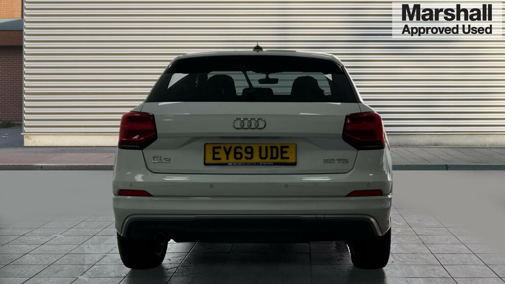 Audi Q2 Q2 30 Tdi S Line EY69UDE White #4