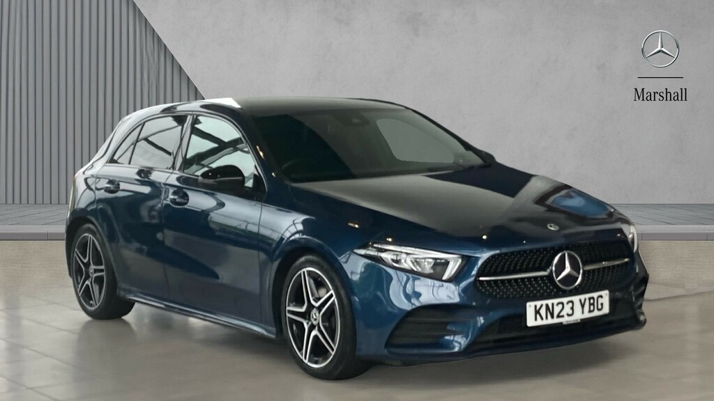 Mercedes-Benz A Class A Class A180 Amg Line Executive Blue