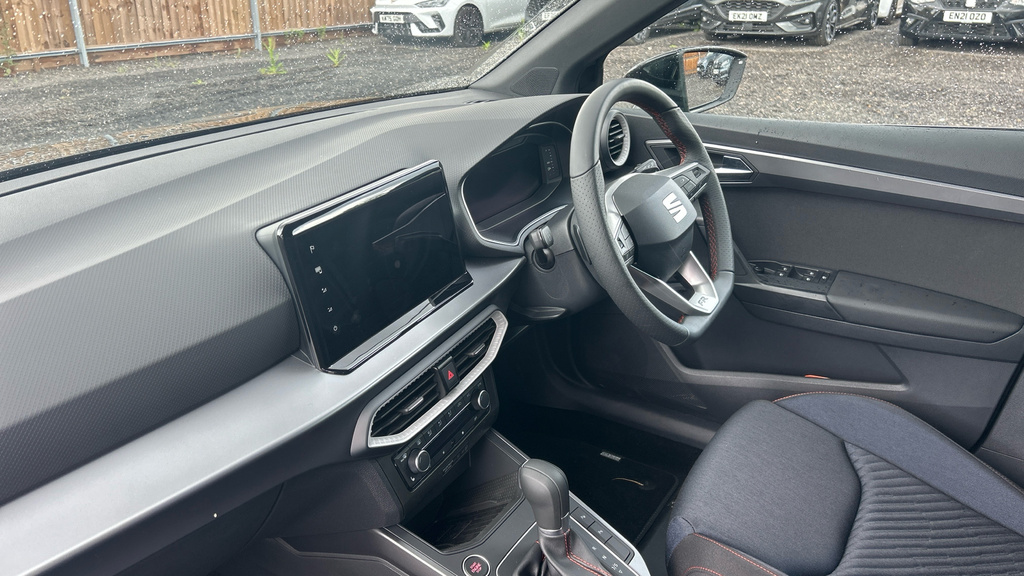 Seat Arona Arona 1.0 Tsi 115 Fr Black Edition Dsg KR75XNG Black #2