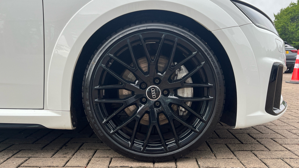 Audi TT Tt 45 Tfsi Quattro Black Edition S Tronic SW19YMS White #5