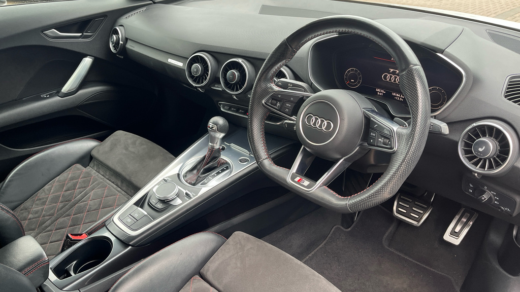 Audi TT Tt 45 Tfsi Quattro Black Edition S Tronic SW19YMS White #6