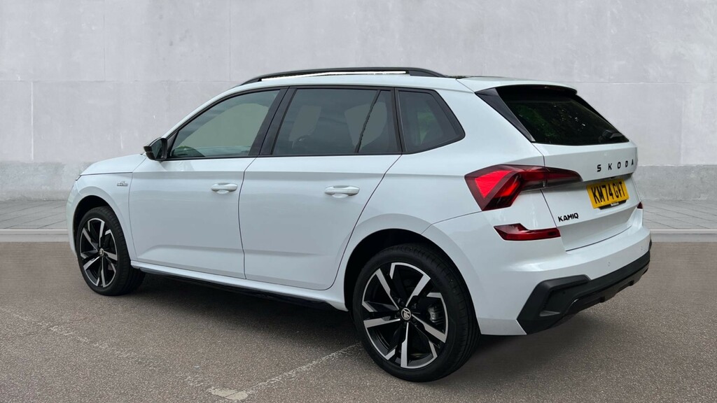 Skoda Kamiq Kamiq 1.5 Tsi Monte Carlo Dsg KM74GVT White #3