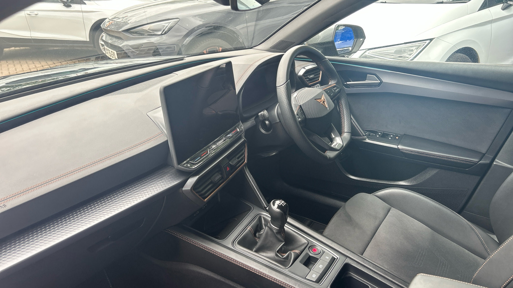 Cupra Leon Leon 1.5 Tsi 150 V2 KW25FNO Grey #2