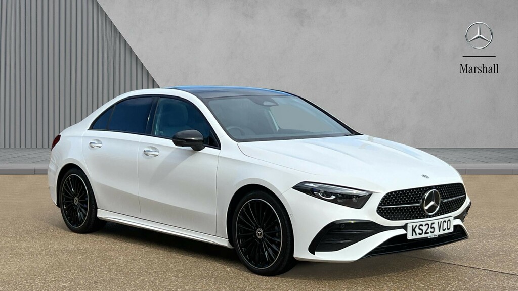 Mercedes-Benz A Class A Class A200 Amg Line Premium Plus White
