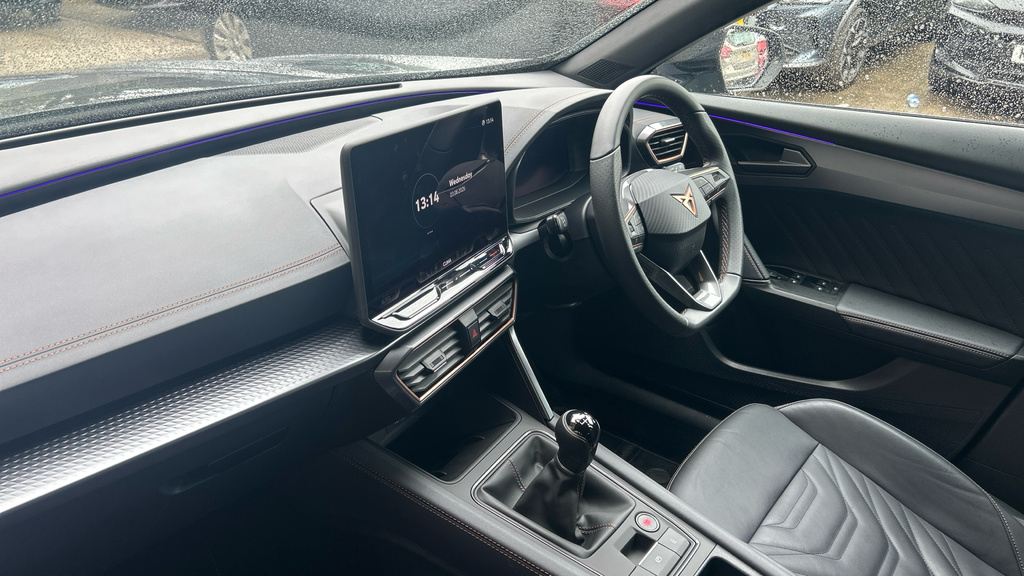 Cupra Formentor Formentor 1.5 Tsi 150 V3 KY75EYL Grey #2