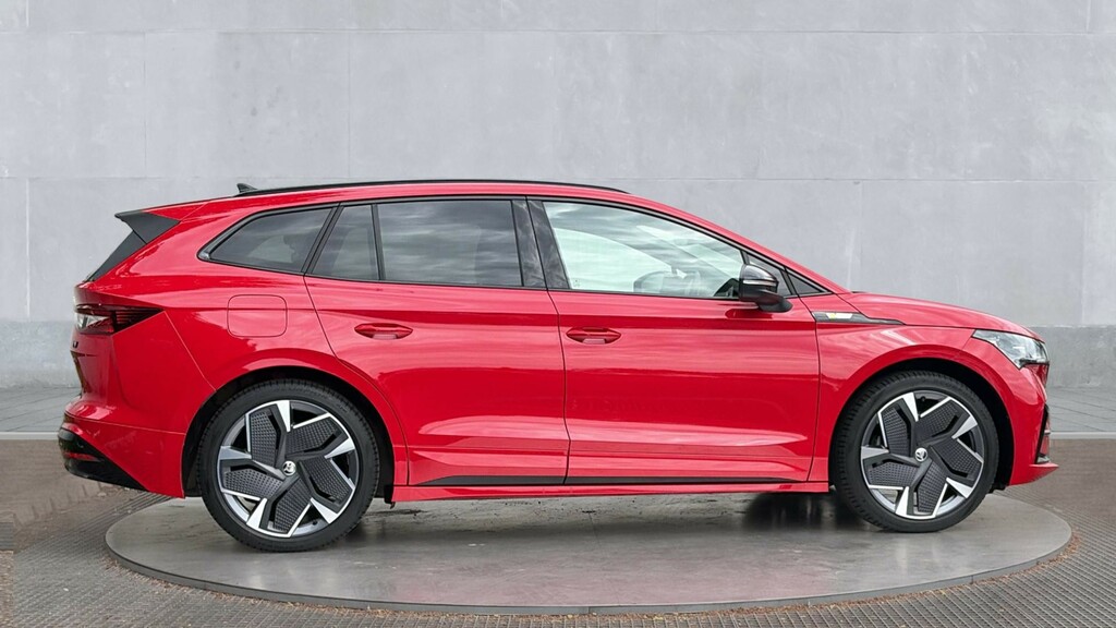 Skoda ENYAQ Enyaq 220Kw Vrs 82Kwh 4X4 Red #4