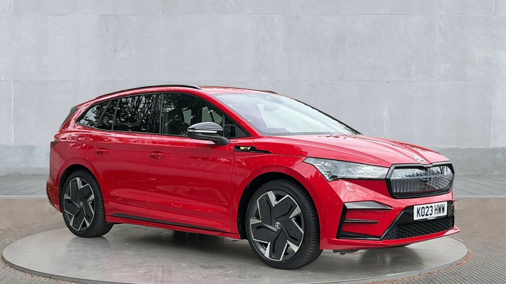 Skoda ENYAQ Enyaq 220Kw Vrs 82Kwh 4X4 Red