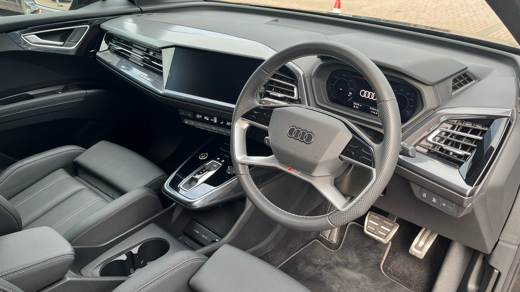 Audi Q4 E Tron Q4 210Kw 45 82Kwh S Line Leathertech Pa LV25MBF Black #6