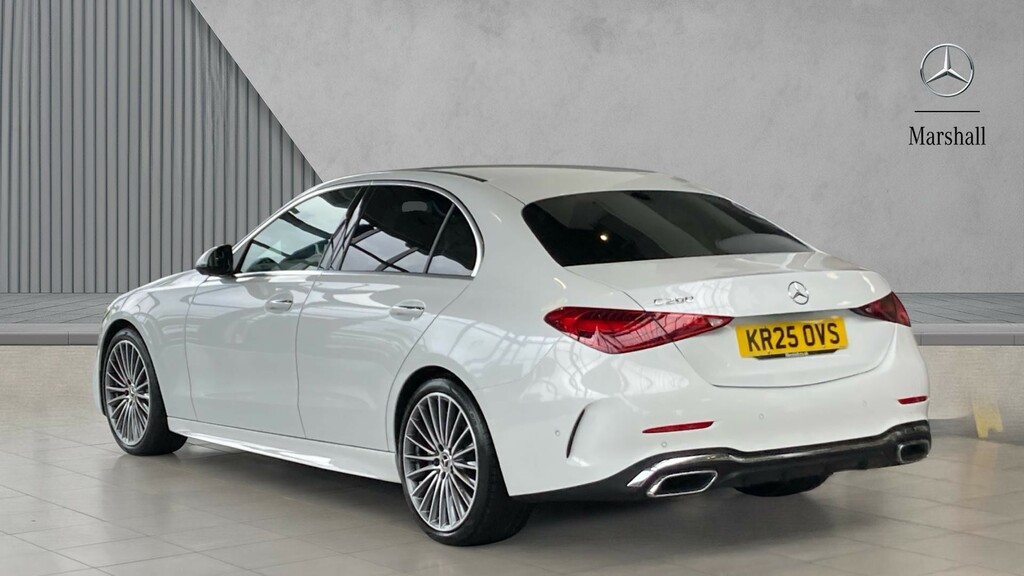 Mercedes-Benz C Class C Class C200 Amg Line Premium 9G-tronic KR25OVS White #2