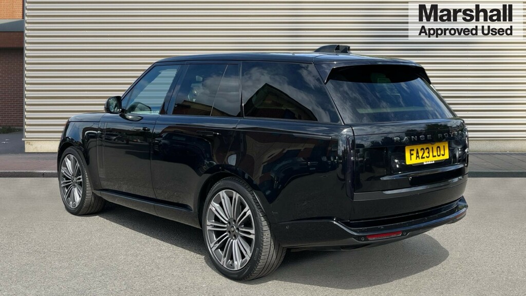 Land Rover Range Rover Range Rover 3.0 P400 Hse FA23LOJ Black #5