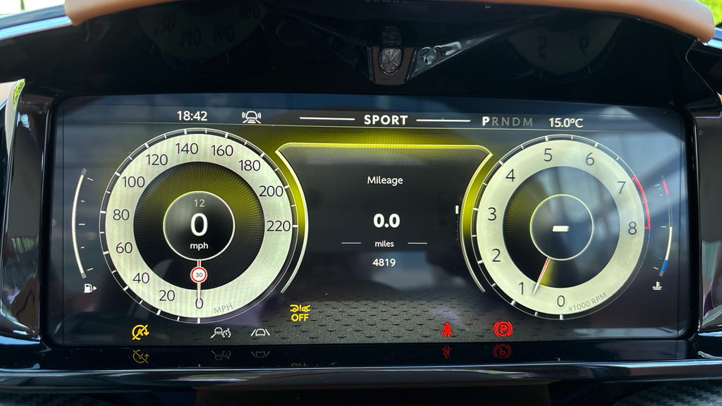 Aston Martin Vantage Vantage Rdstr 4.0 V8 Au NK25ZGJ Silver #6