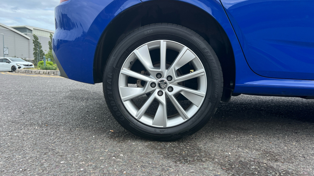 Skoda Kamiq Kamiq 1.0 Tsi 95 Se BF23GJZ Blue #5
