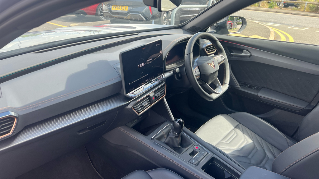 Cupra Formentor Formentor 1.5 Tsi 150 V3 DK75XLA Grey #2
