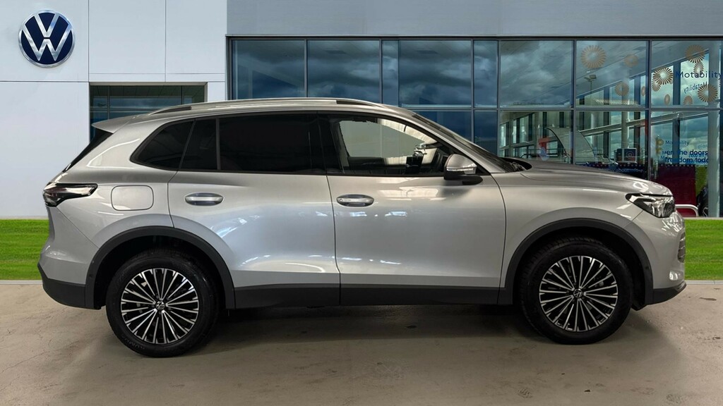 Volkswagen Tiguan Tiguan 1.5 Tsi Ehybrid Match Dsg GL25HJO Silver #4