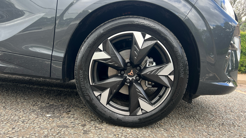 Cupra Terramar Terramar 1.5 Etsi 150 V2 Dsg Grey #5