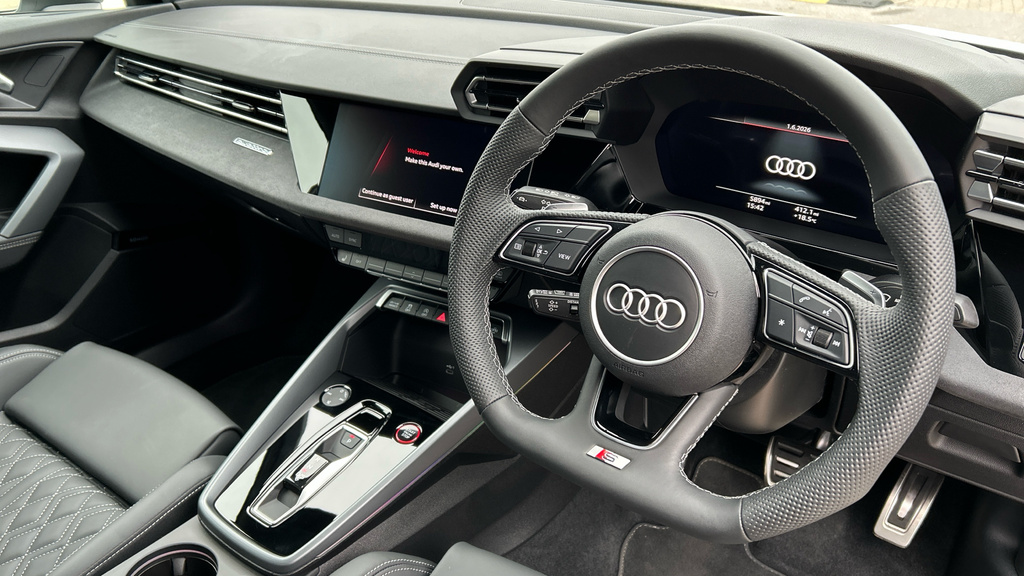 Audi A3 A3 S3 Tfsi Quattro 333 Black Edition S Tronic KS75SLV White #6