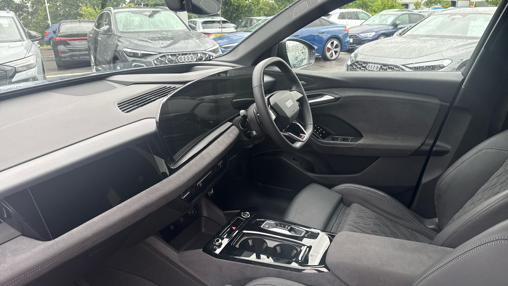 Audi Q6 E-Tron Q6 225Kw Performance 100Kwh Edition 1 Blue #2