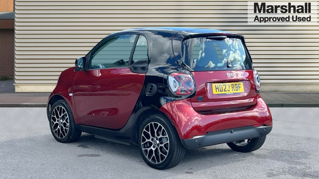 Smart Fortwo Coupe Fortwo Coupe 60Kw Eq Exclusive 17Kwh 22K Black #5
