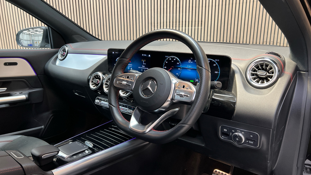 Mercedes-Benz EQA Eqa 300 4Matic 168Kw Amg Line 66.5Kwh Black #3
