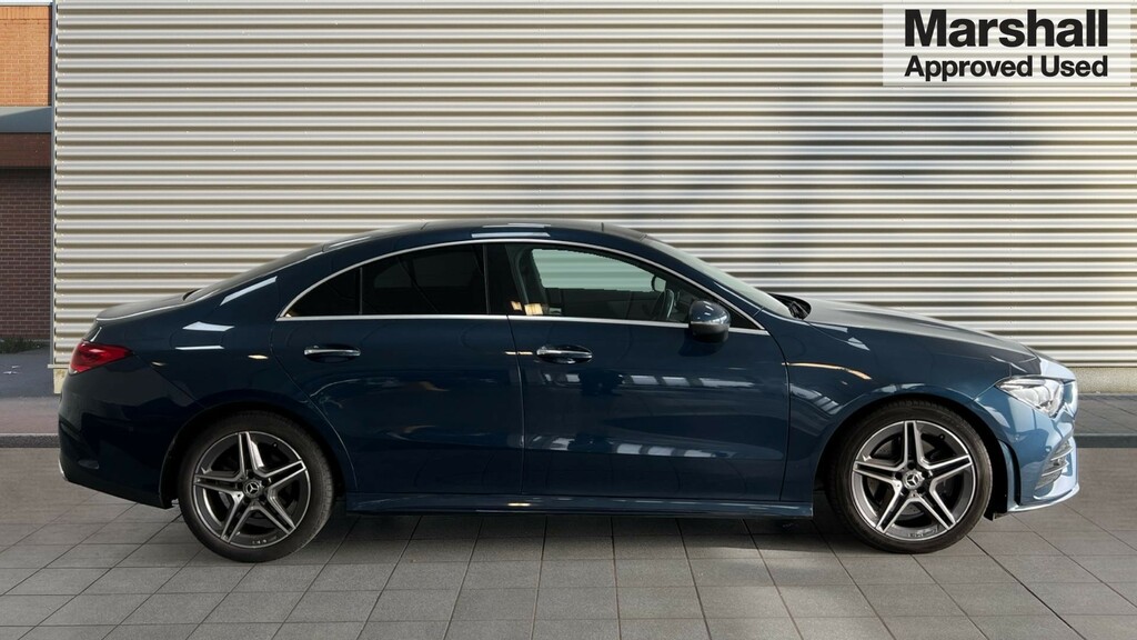 Mercedes-Benz CLA Class Cla 220D Amg Line Premium Plus Tip Blue #2