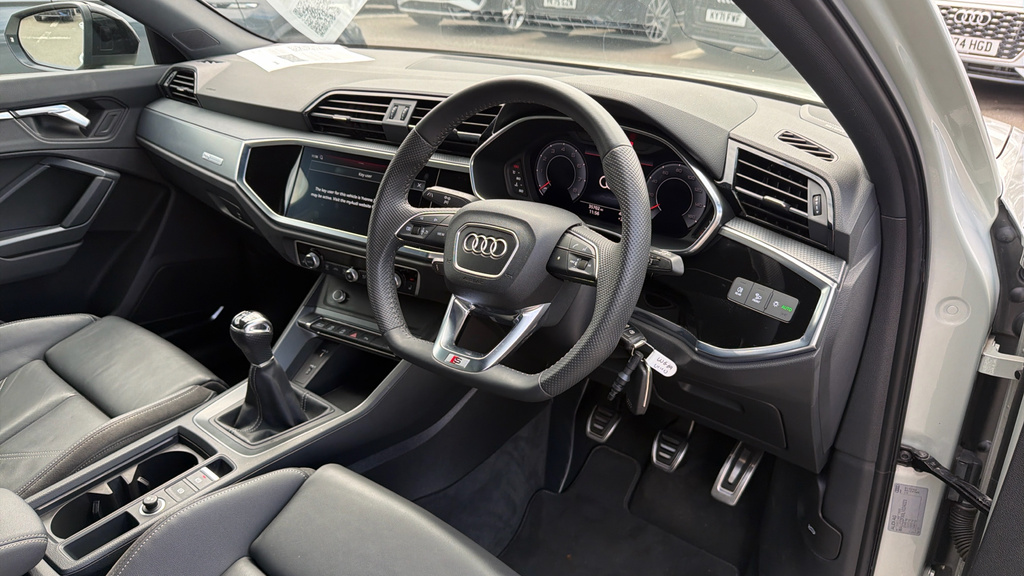 Audi Q3 Q3 35 Tfsi Edition 1 WG69UUW #6