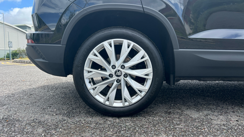 Skoda Karoq Karoq 1.5 Tsi Se L Edition Dsg EO75XYR Black #5