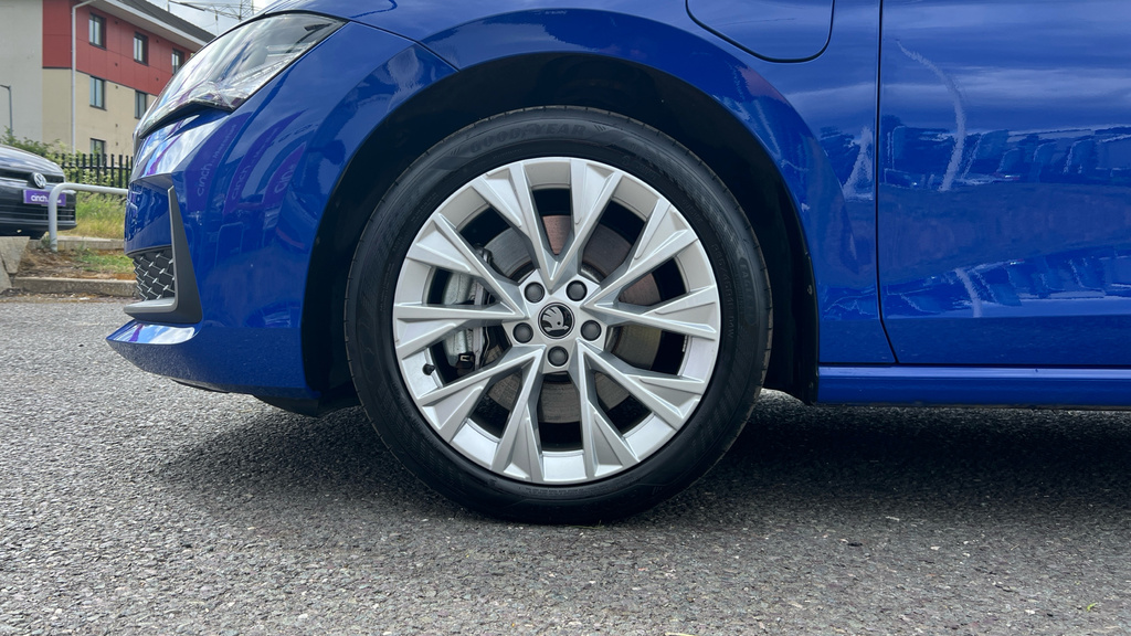 Skoda Superb Superb 1.5 Tsi Iv Se L Dsg DC25WKL Blue #5