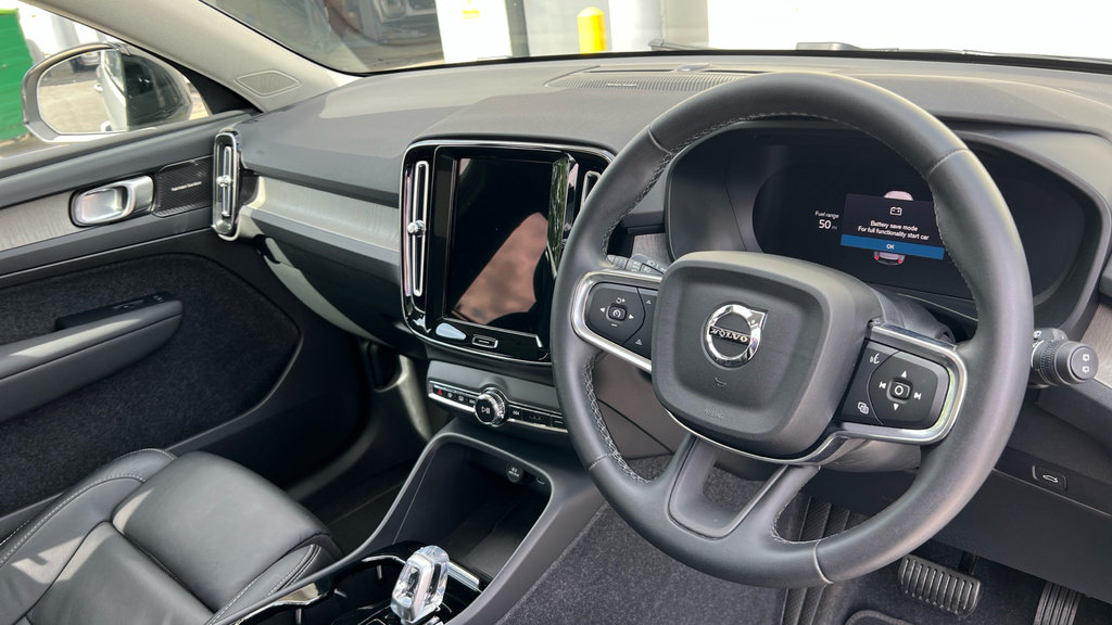 Volvo XC40 Xc40 2.0 B4p Ultimate Dark Silver #4
