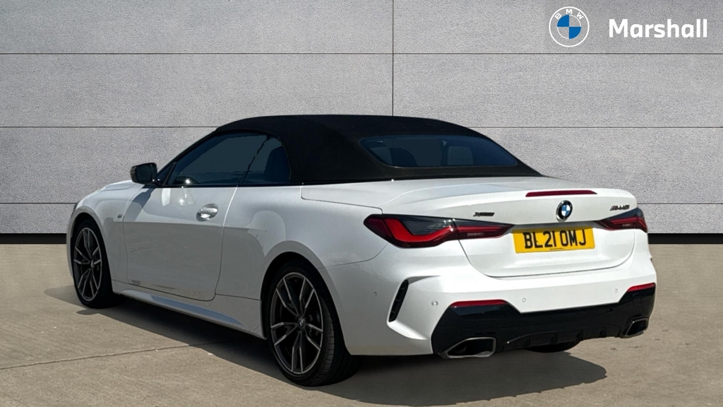 BMW 4 Series 4 Series M440i Xdrive Mht Step BL21OMJ White #2