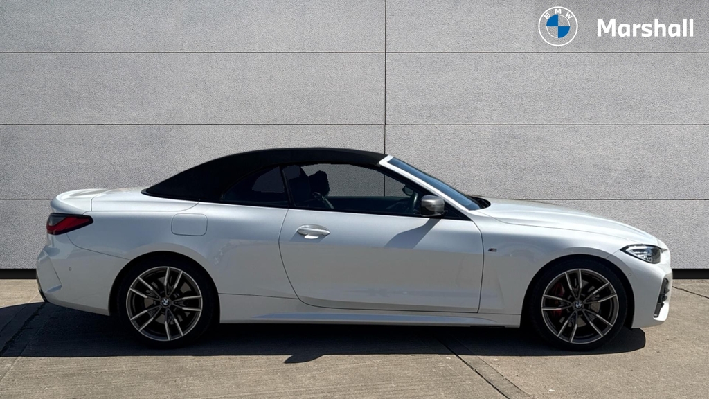 BMW 4 Series 4 Series M440i Xdrive Mht Step BL21OMJ White #3