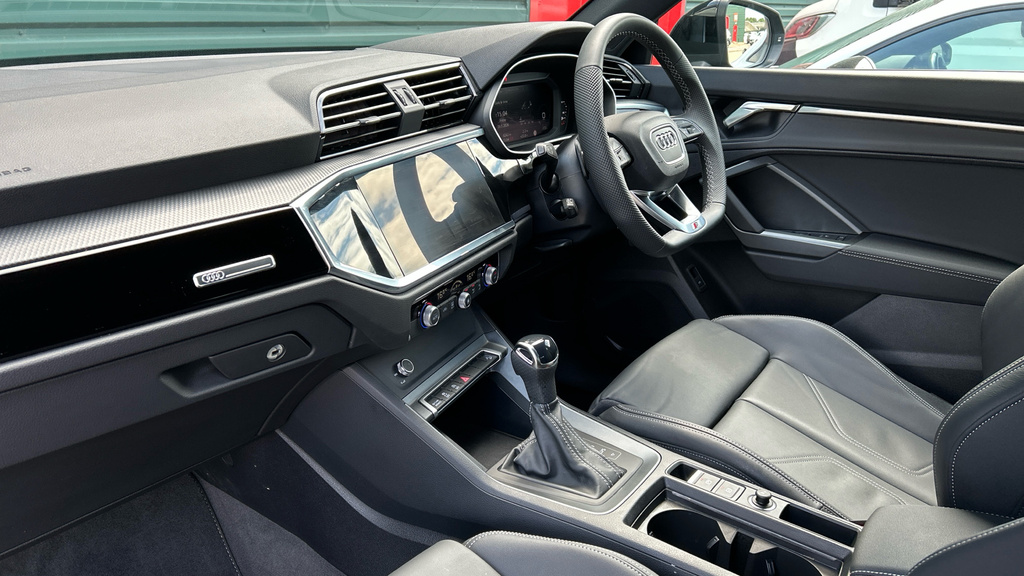 Audi Q3 Q3 35 Tfsi Black Edition S Tronic 20 Alloy LM75AUH Black #2