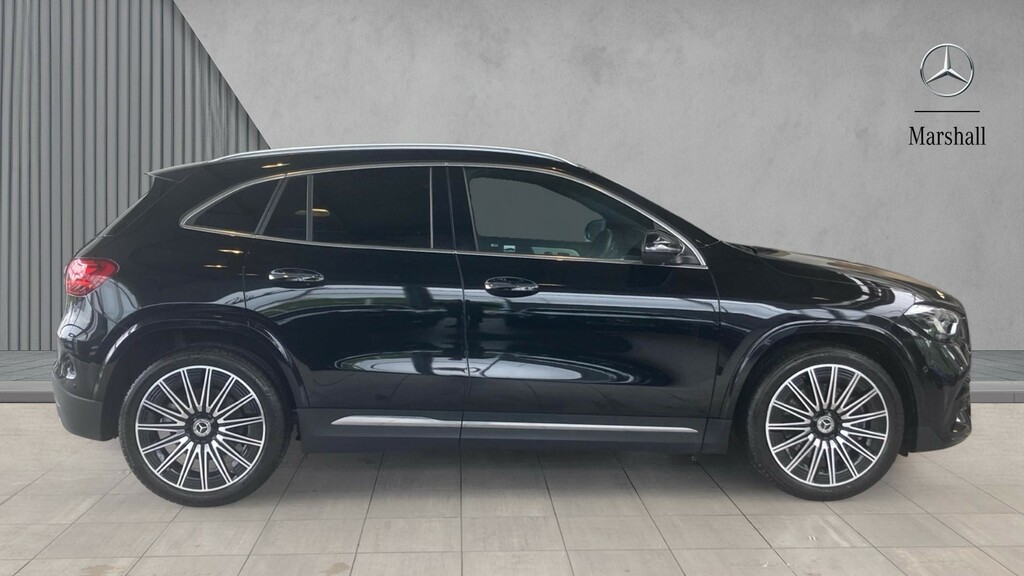 Mercedes-Benz GLA Class Gla 220D 4Matic Amg Line Premium Plus KR74YGD Black #4