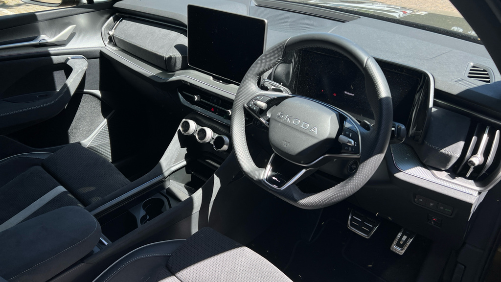 Skoda Kodiaq Kodiaq 1.5 Tsi E-tec Sportline Dsg 7 Seat DA25YVN Gold #6