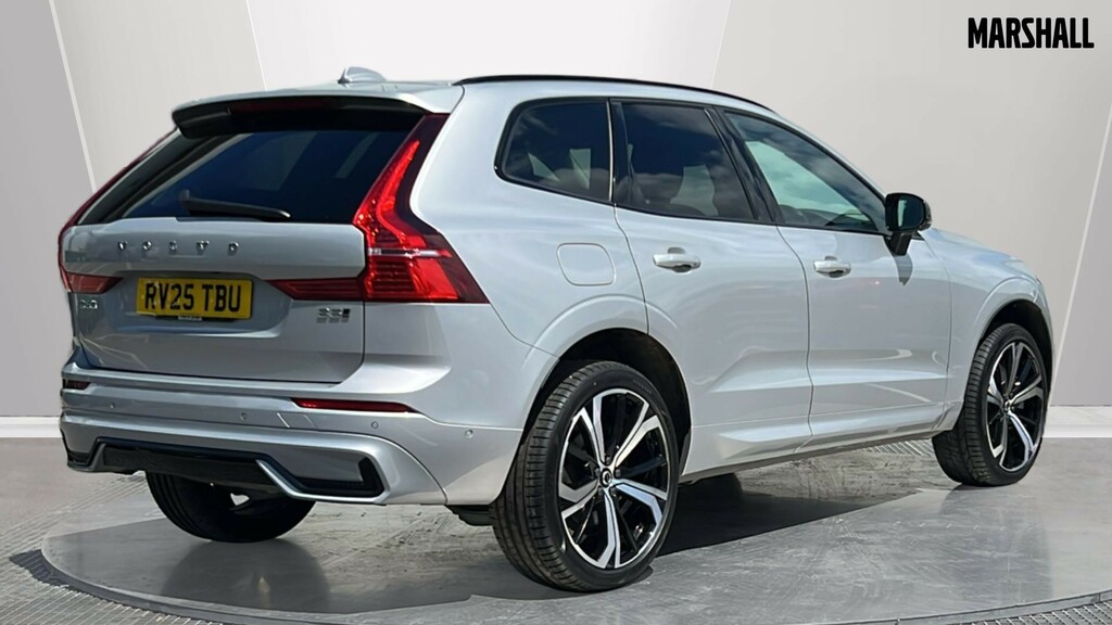Volvo XC60 Xc60 2.0 B5p Ultra Dark Awd Geartronic RV25TBU Silver #2