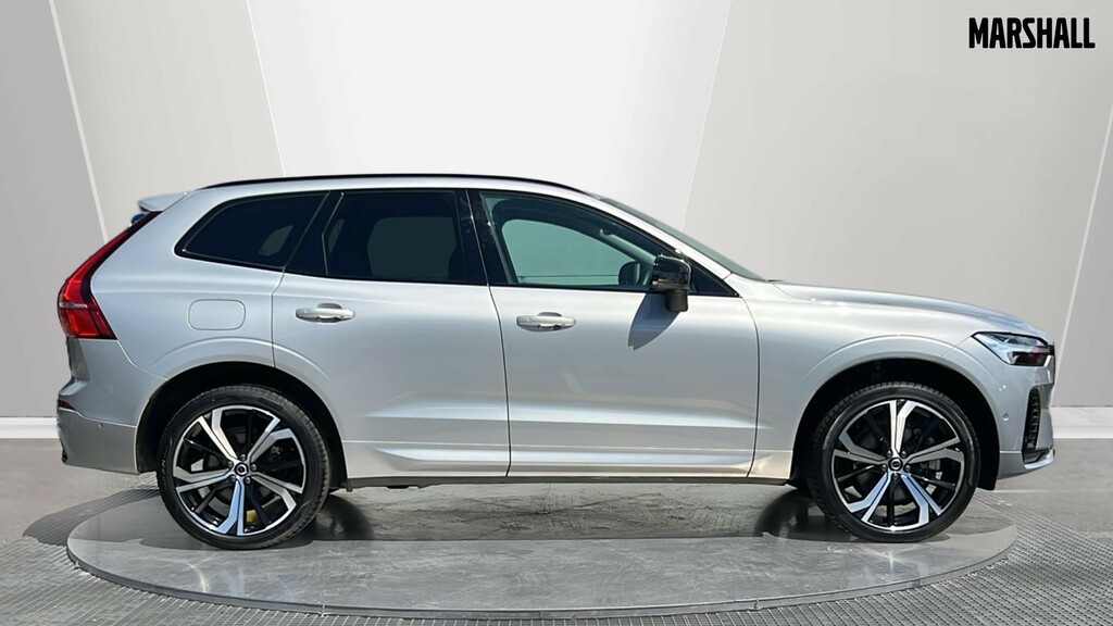 Volvo XC60 Xc60 2.0 B5p Ultra Dark Awd Geartronic RV25TBU Silver #3