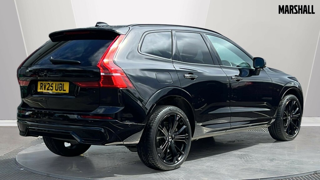 Volvo XC60 Xc60 2.0 B5p Ultra Black Edition Awd Geartroni RV25UBL Black #2