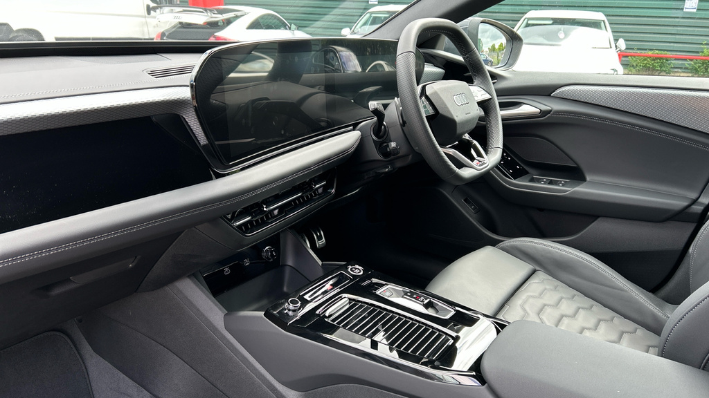 Audi A6 Avant A6 270Kw Performance 100Kwh S Line KP75HXY Grey #2