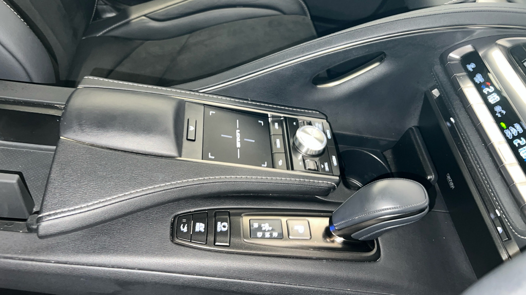 Lexus LC 500 V8 Limited Edition Sports Coupe Blue #28