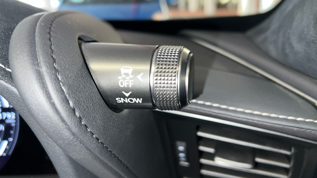 Lexus LC 500 V8 Limited Edition Sports Coupe Blue #42