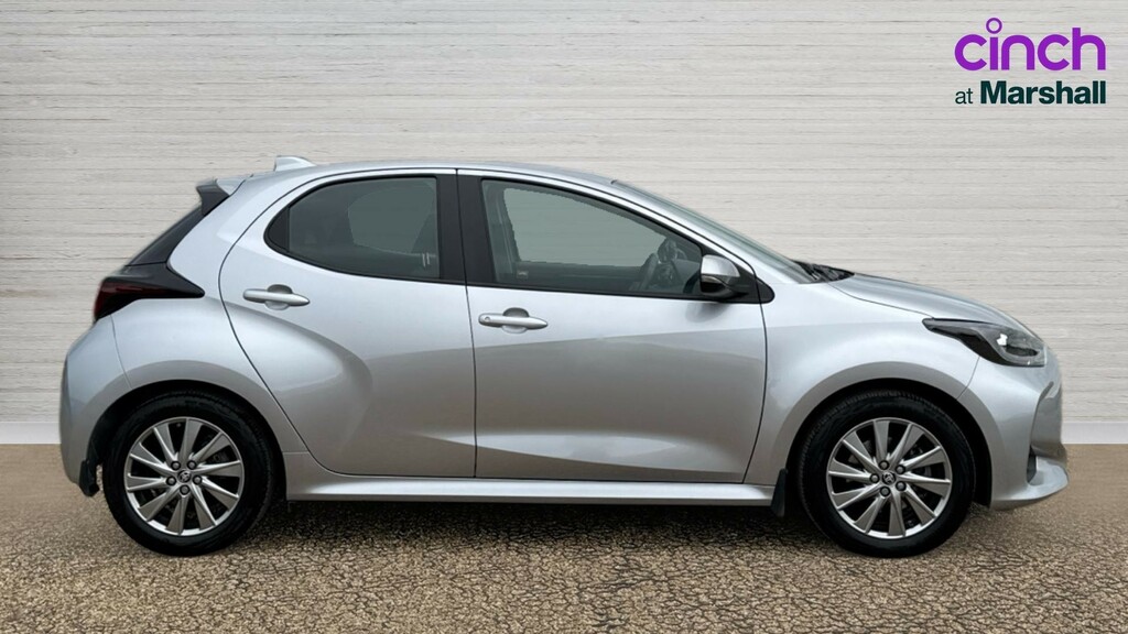 Toyota Yaris Yaris 1.5 Hybrid Icon Cvt AD72MYM Silver #2